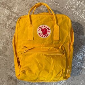 Fjallraven Kånken Bright Yellow Backpack